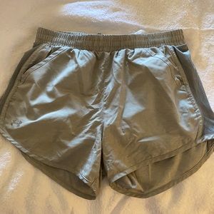 UA short
